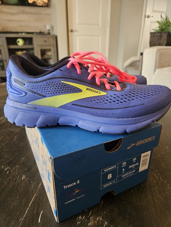 Brooks Shoes - Brooks Trace 2 Women's Running Shoe
